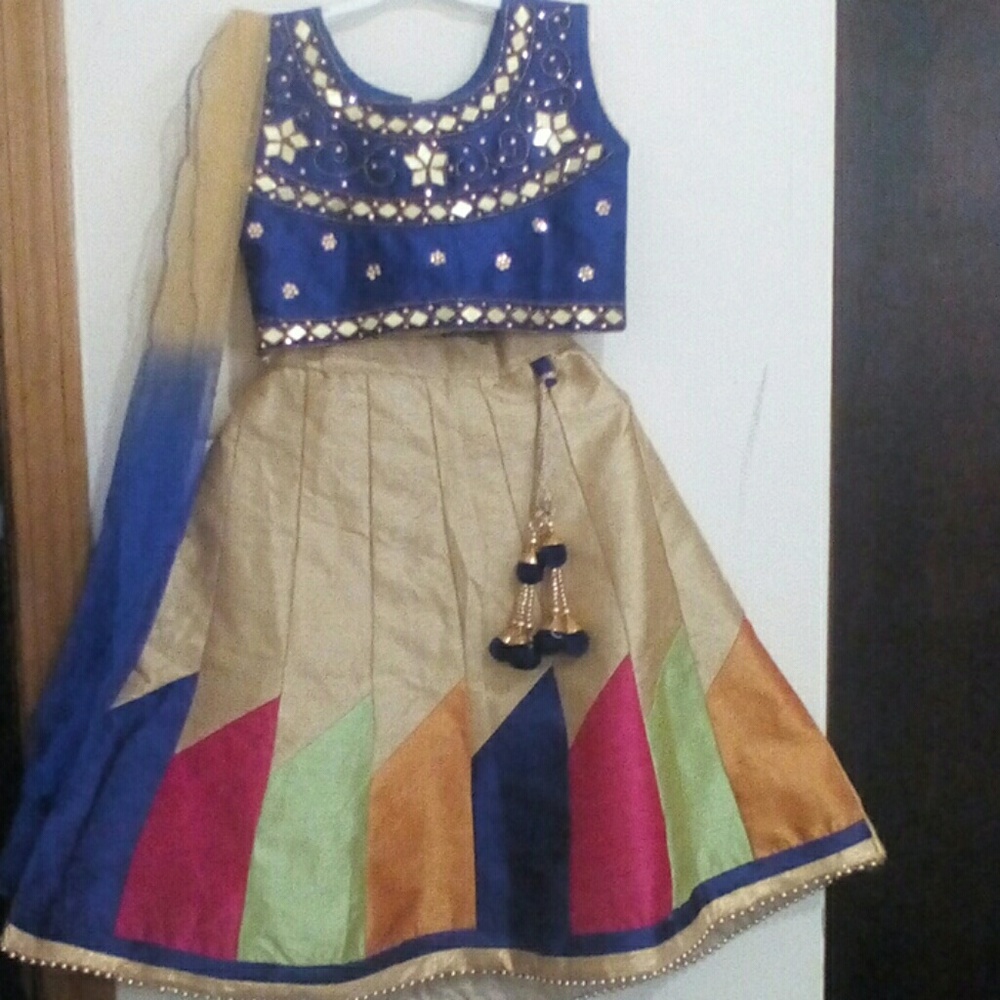 Kid's lehngha Indian Pakistani